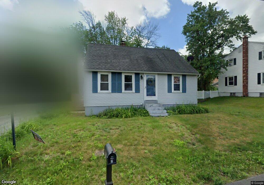 7 Pine Hill, Goffstown, NH 03045 - photo 1