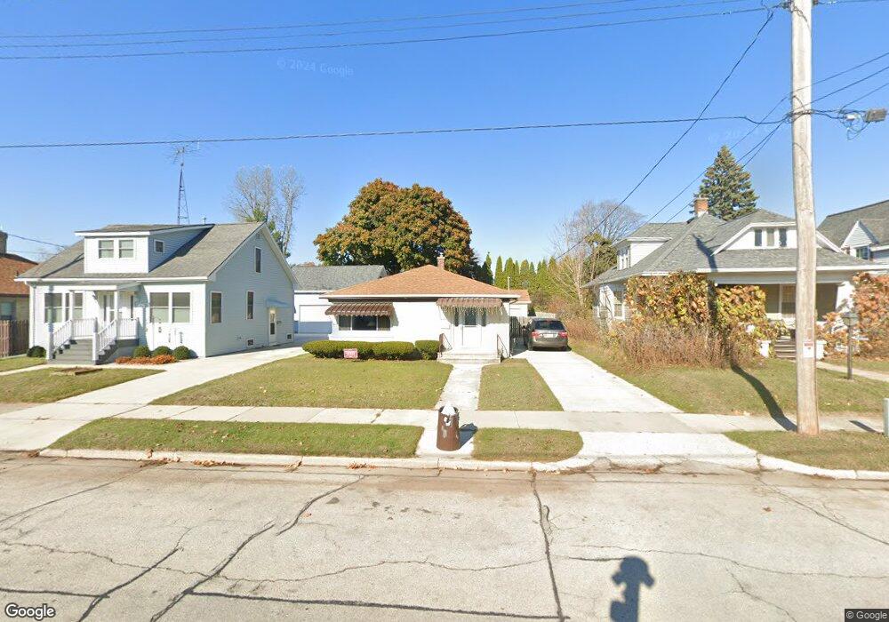 1720 28th St, Two Rivers, WI 54241 - photo 1