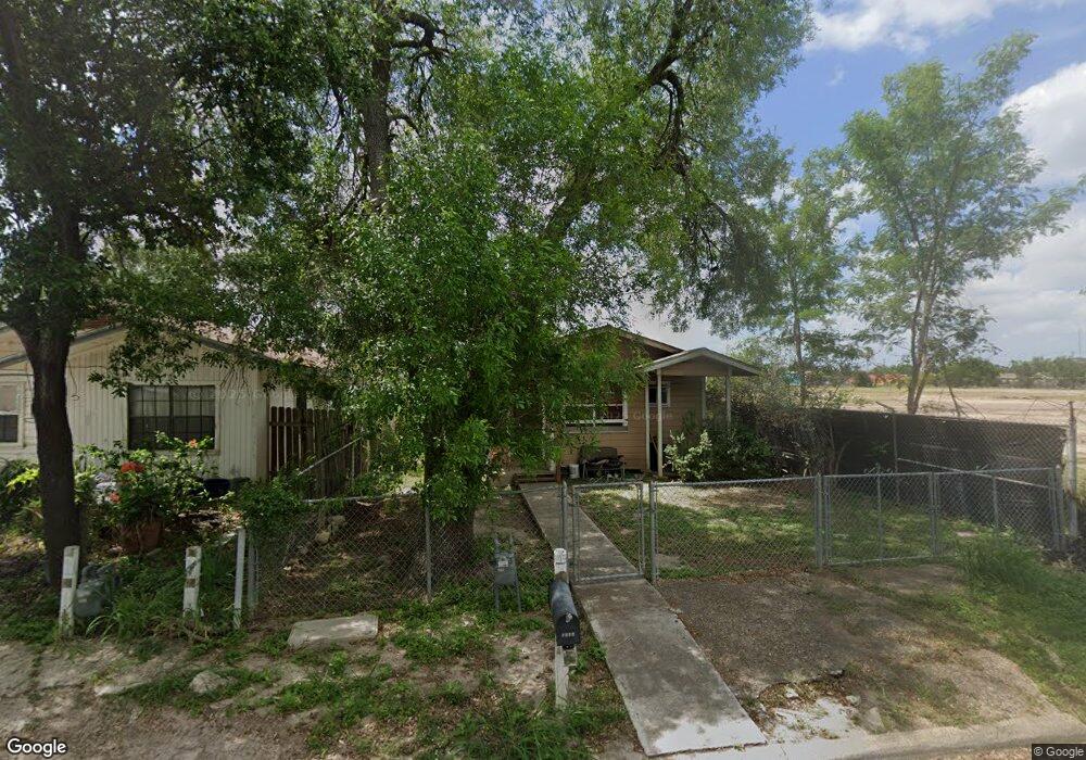 1012 E Sanchez St, Pharr, TX 78577 - photo 1