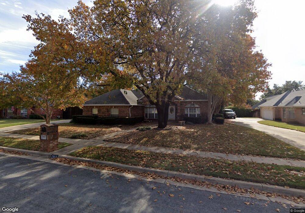 7912 Bridlewood Dr, North Richland Hills, TX 76182 - photo 1