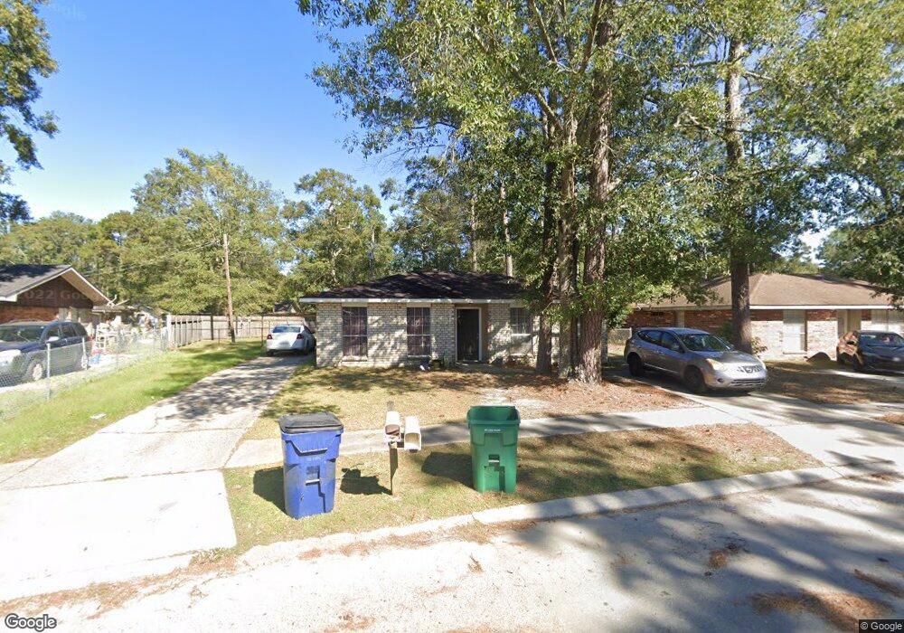 729 N Walnut St, Slidell, LA 70460 - photo 1