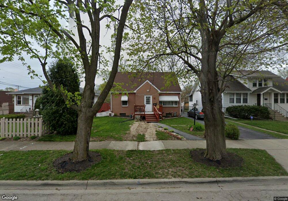 635 Lorraine Ave, Waukegan, IL 60085 - photo 1