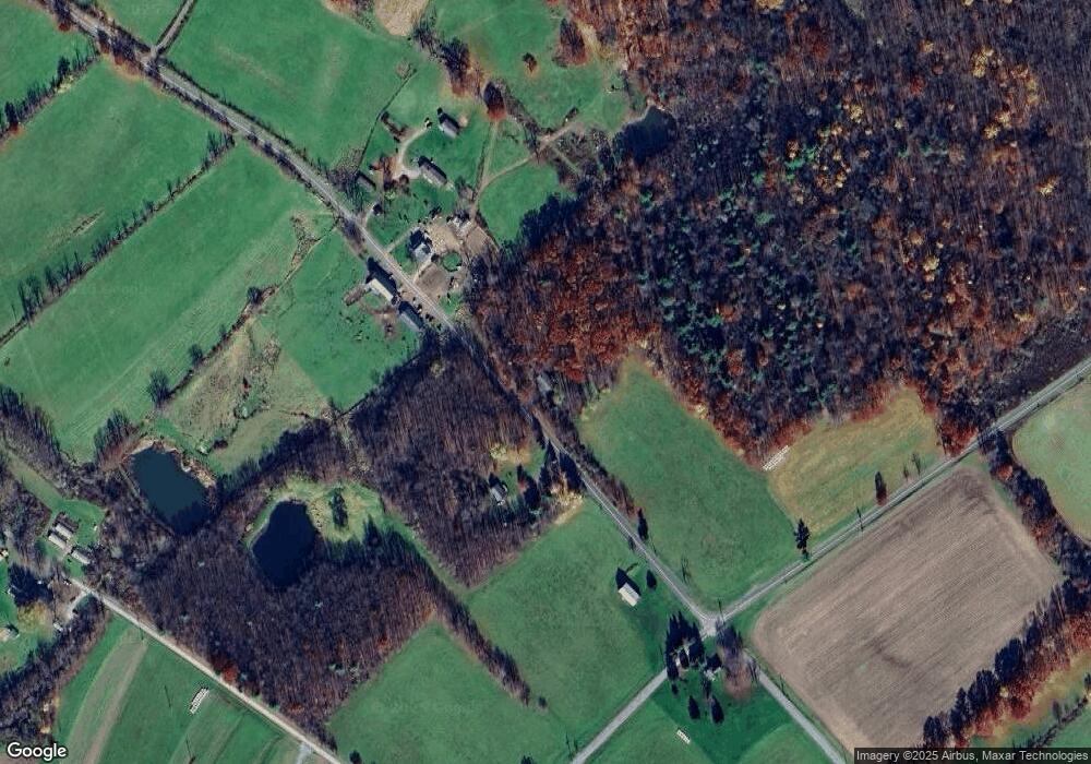 860 Blue Berry Rd, Falls, PA 18615 - photo 1