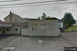 10 Chestnut St, Summit Hill, PA 18250