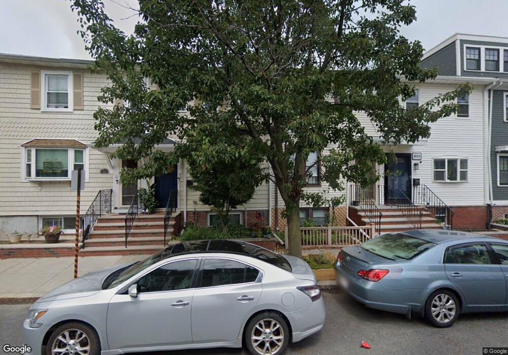 7-8 Kemble Place, Boston, MA 02127 - photo 1