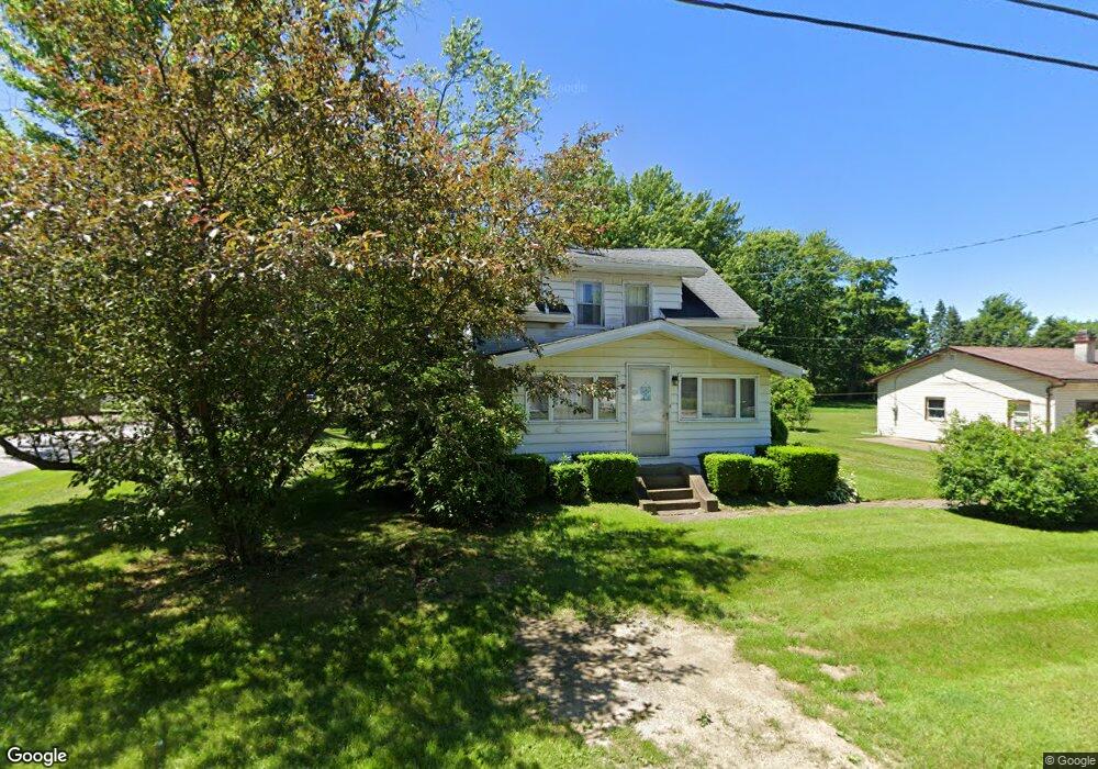 3324 Amherst Rd, Erie, PA 16506 - photo 1