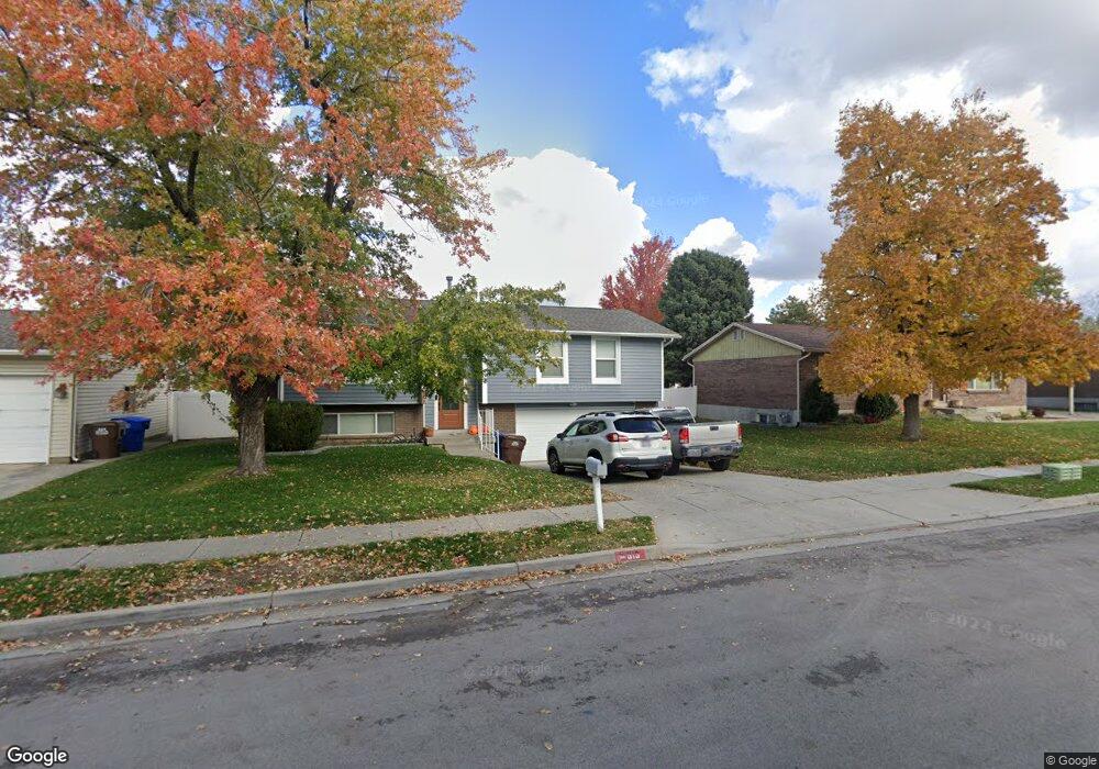 913 Casa Roja St, Midvale, UT 84047 - photo 1