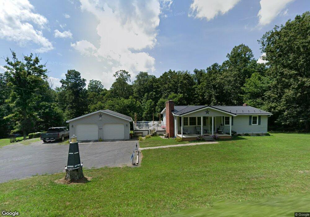 824 Cold Run Valley Rd, Berkeley Springs, WV 25411 - photo 1