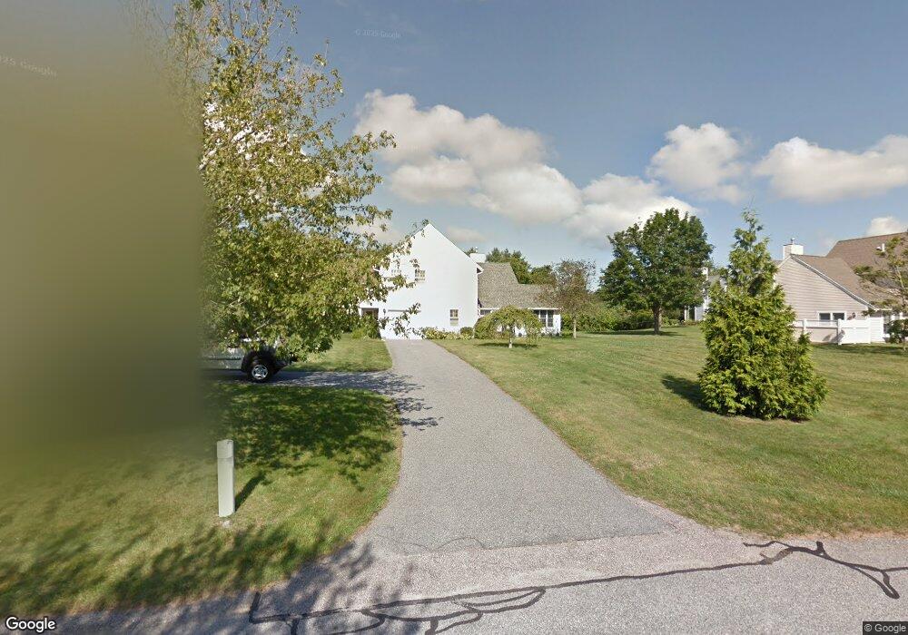 524 Corey Ln, Middletown, RI 02842 - photo 1