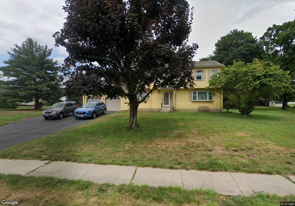 8 Kennedy Rd, Windsor, CT 06095 - photo 1