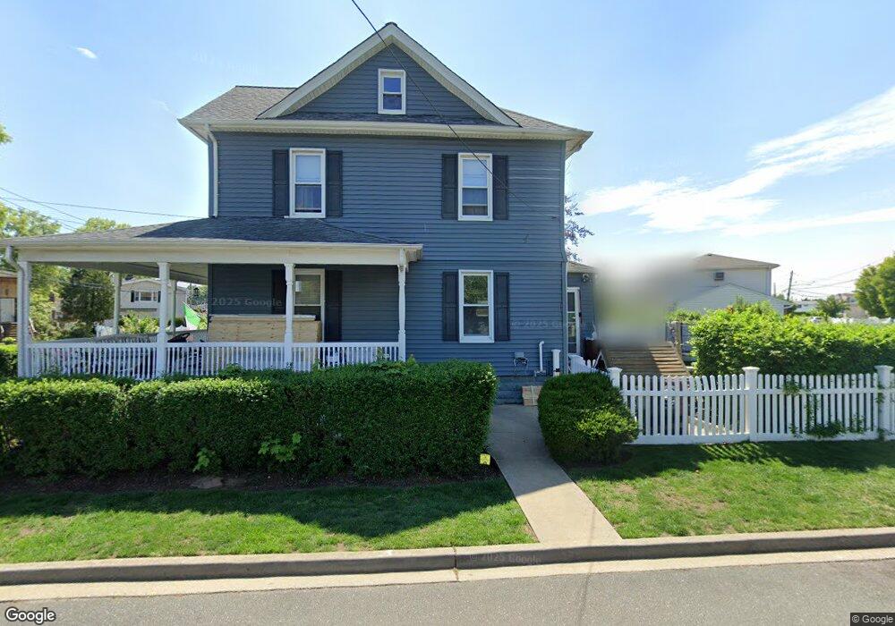 321 Courthouse Rd, Franklin Square, NY 11010 - photo 1