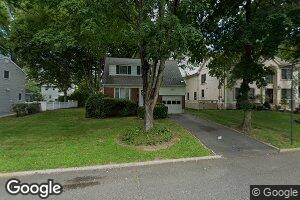47 Park Ave, Cresskill, NJ 07626