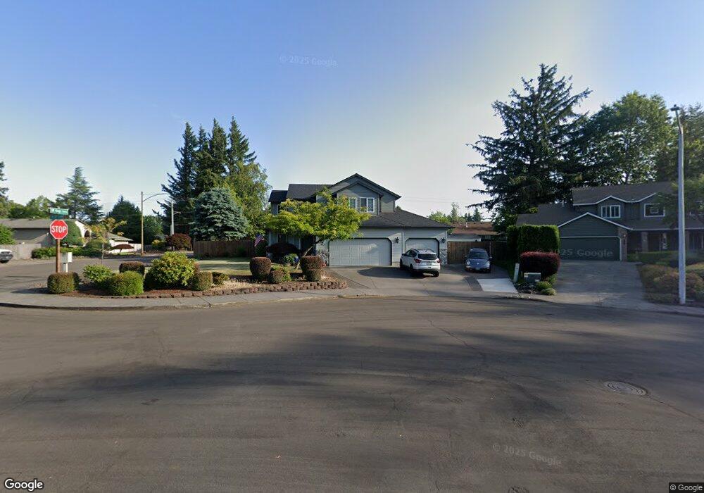 493 SW 10th Cir, Troutdale, OR 97060 - photo 1