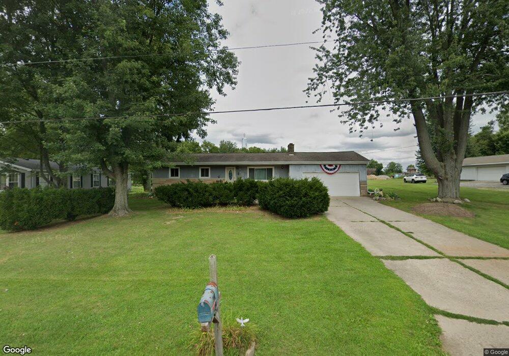 402 2nd St, Addison, MI 49220 - photo 1