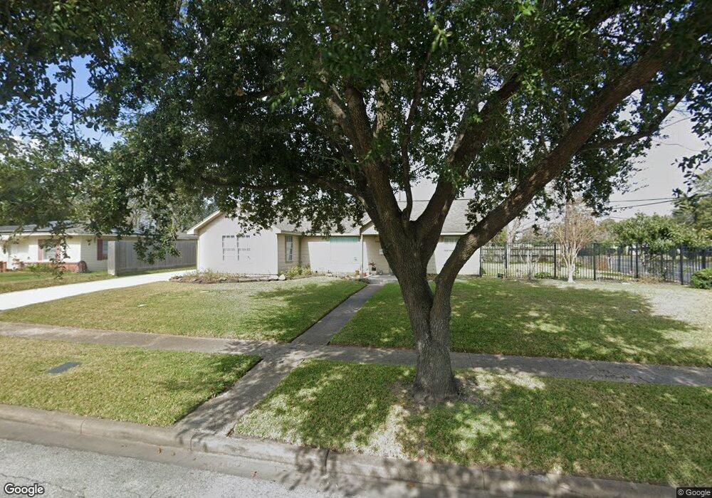 7547 Buena Vista St, Houston, TX 77087 - photo 1