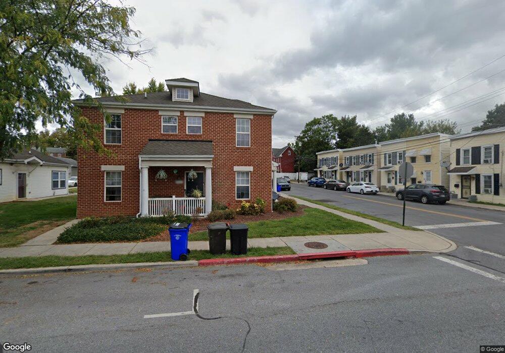 902 Lanvale St, Hagerstown, MD 21740 - photo 1