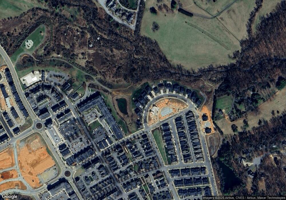 3517 Rowcross St, Crozet, VA 22932 - photo 1