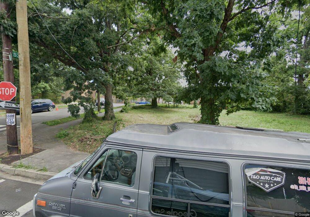 5229 F St SE, Washington, DC 20019 - photo 1