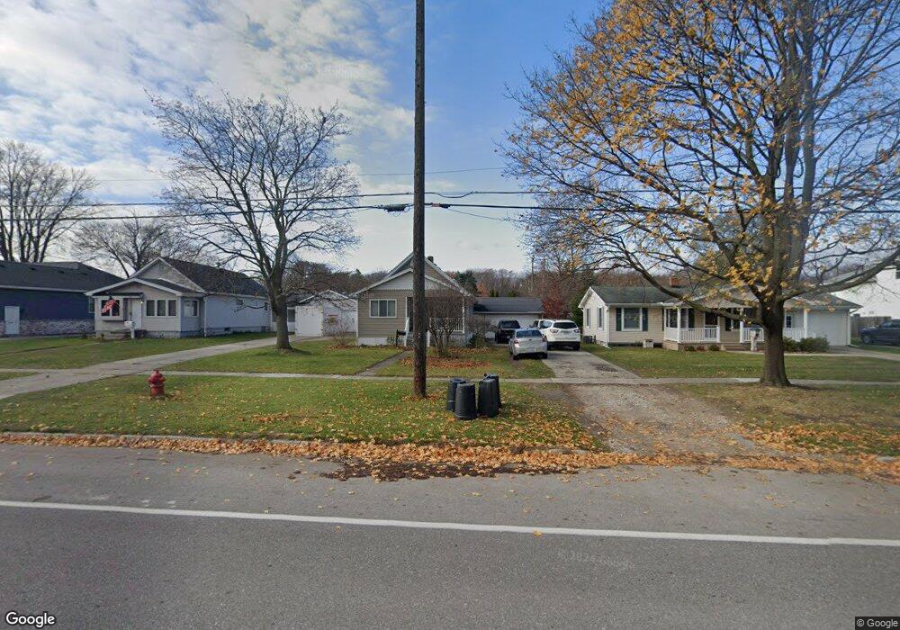 3405 10th Ave, Port Huron, MI 48060 - photo 1