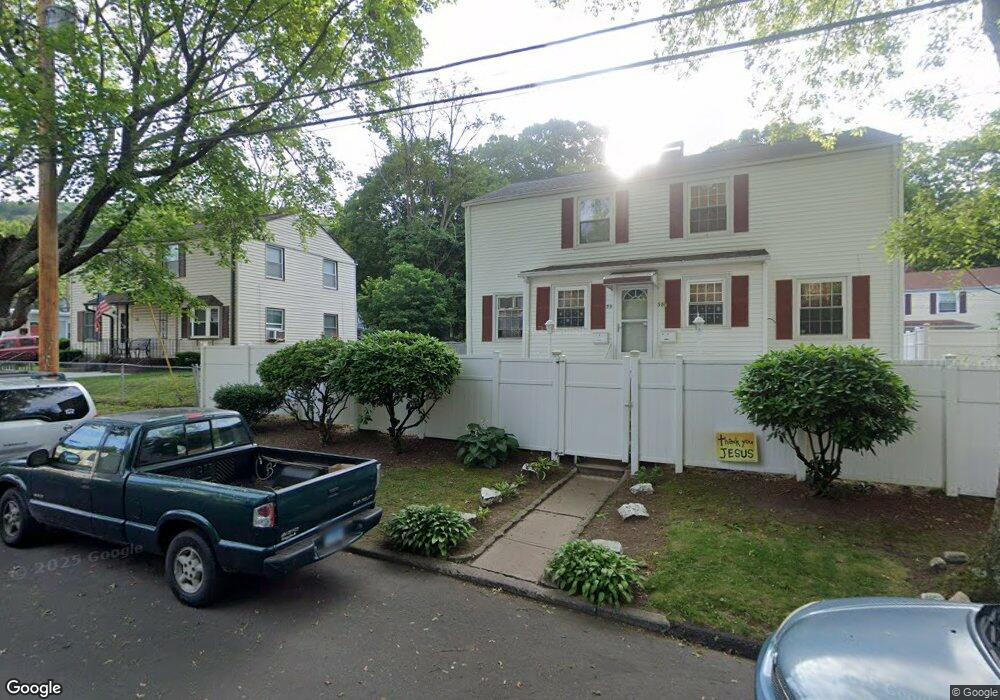 38 Hilltop Place, New Haven, CT 06515 - photo 1