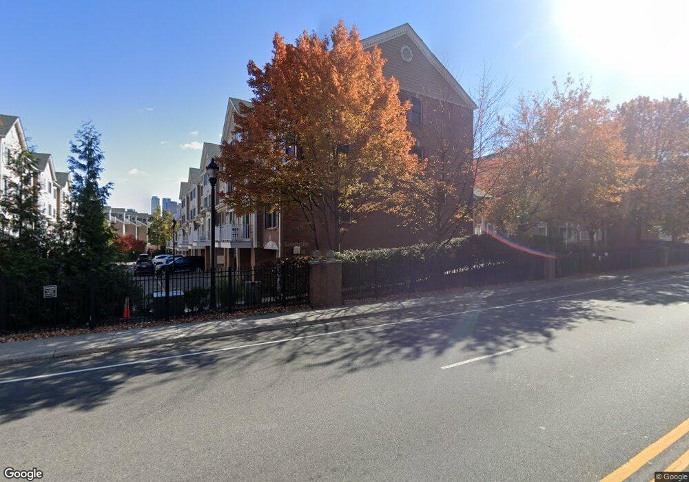 317 Midland Ct unit B2, West New York, NJ 07093 - photo 1