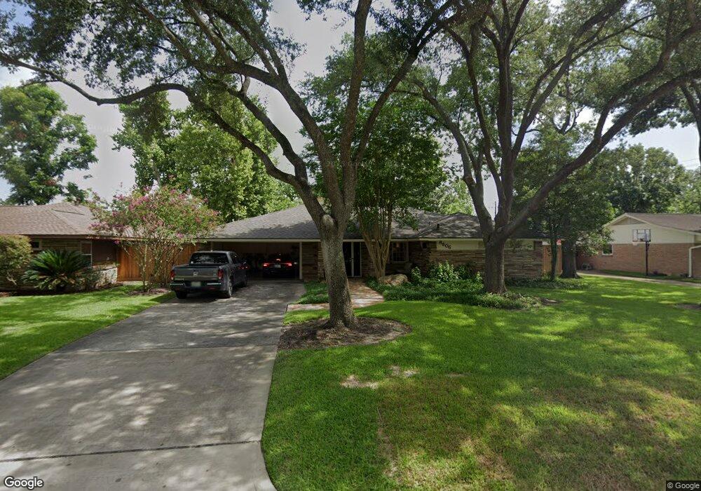 8606 Lupton Ln, Houston, TX 77055 - photo 1
