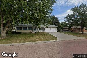 408 3rd St SW, Wagner, SD 57380