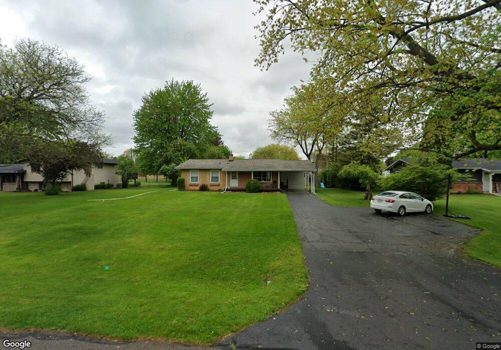 5334 Mapletree Dr, Flint, MI 48532 - photo 1