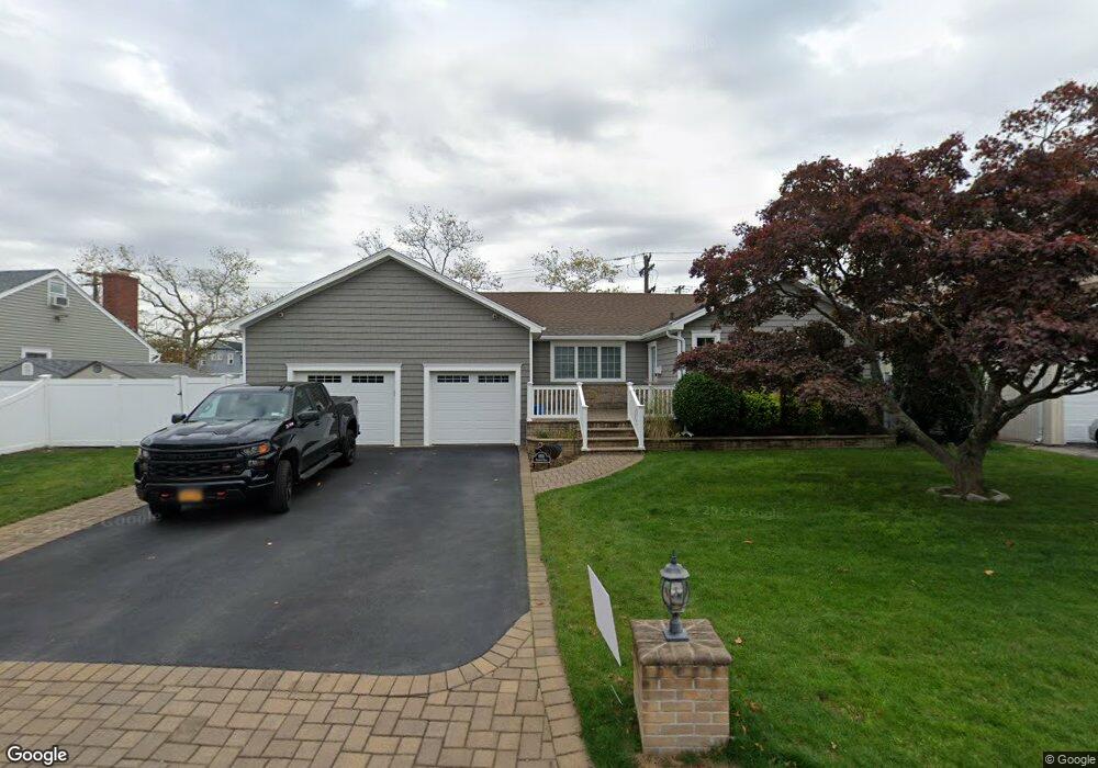 1703 Fenimore Rd, Hewlett, NY 11557 - photo 1