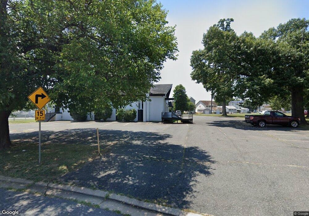 125 Kingston Park Ln, Middle River, MD 21220 - photo 1