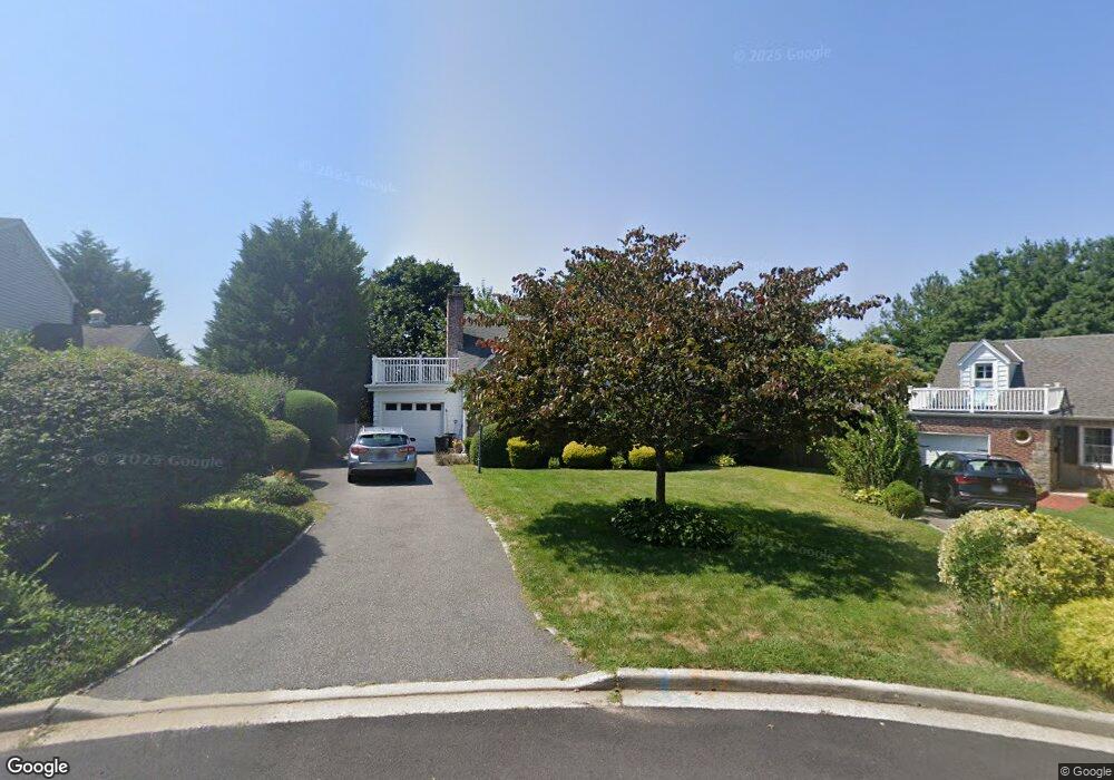 6 Glen Ln, Glen Head, NY 11545 - photo 1