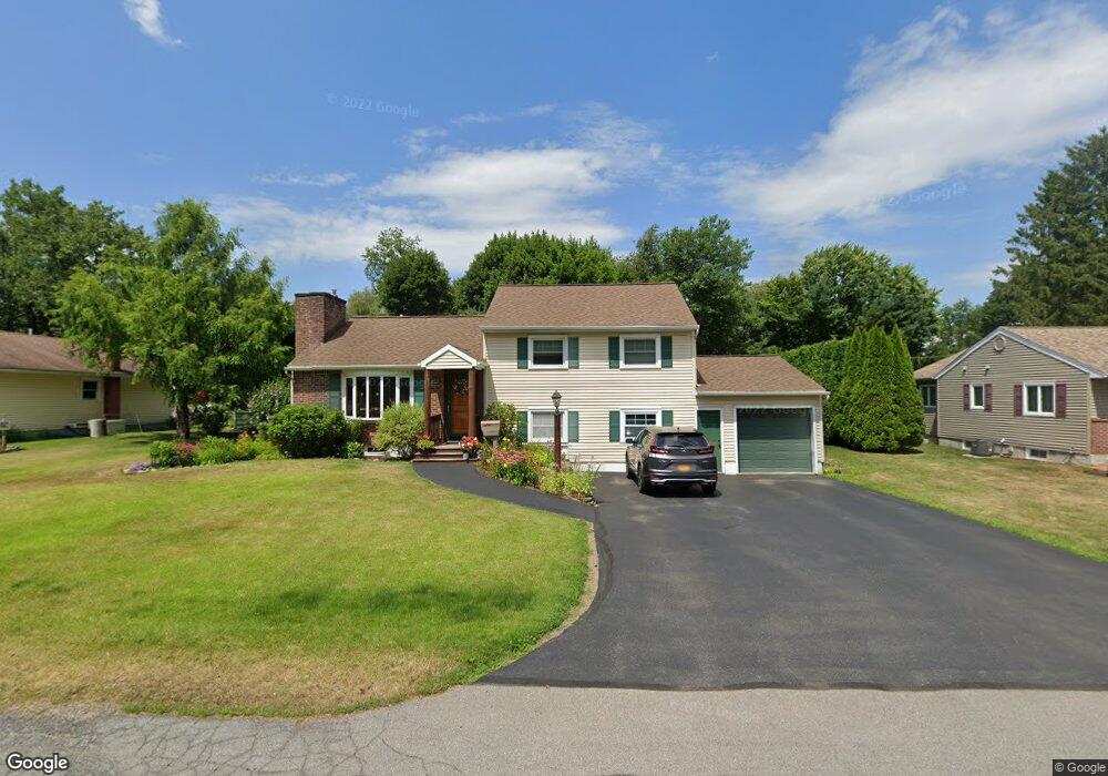 15 St Stephens Ln E, Schenectady, NY 12302 - photo 1