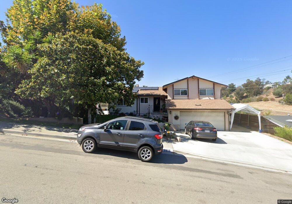 2615 Chestnut Ave, Carlsbad, CA 92010 - photo 1