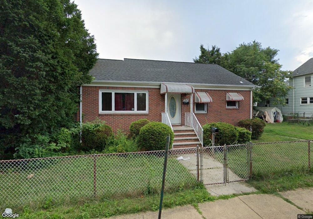 30 Locust St, Carteret, NJ 07008 - photo 1