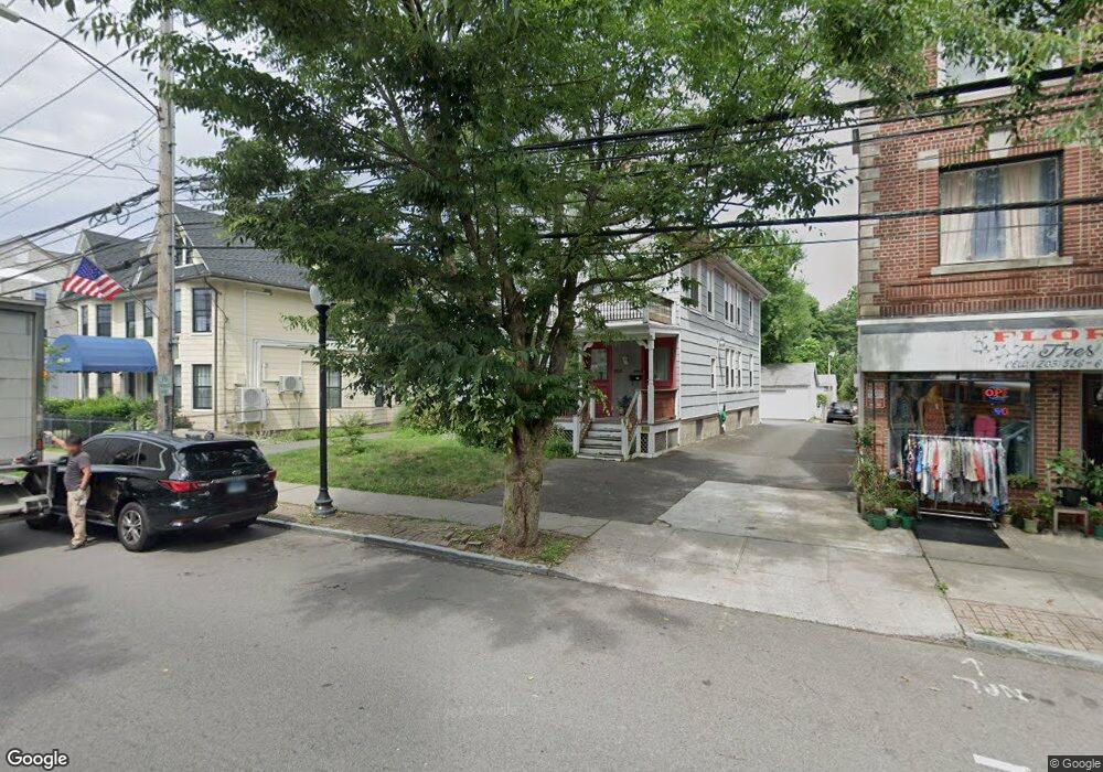 2870 Fairfield Ave unit 3, Bridgeport, CT 06605 - photo 1