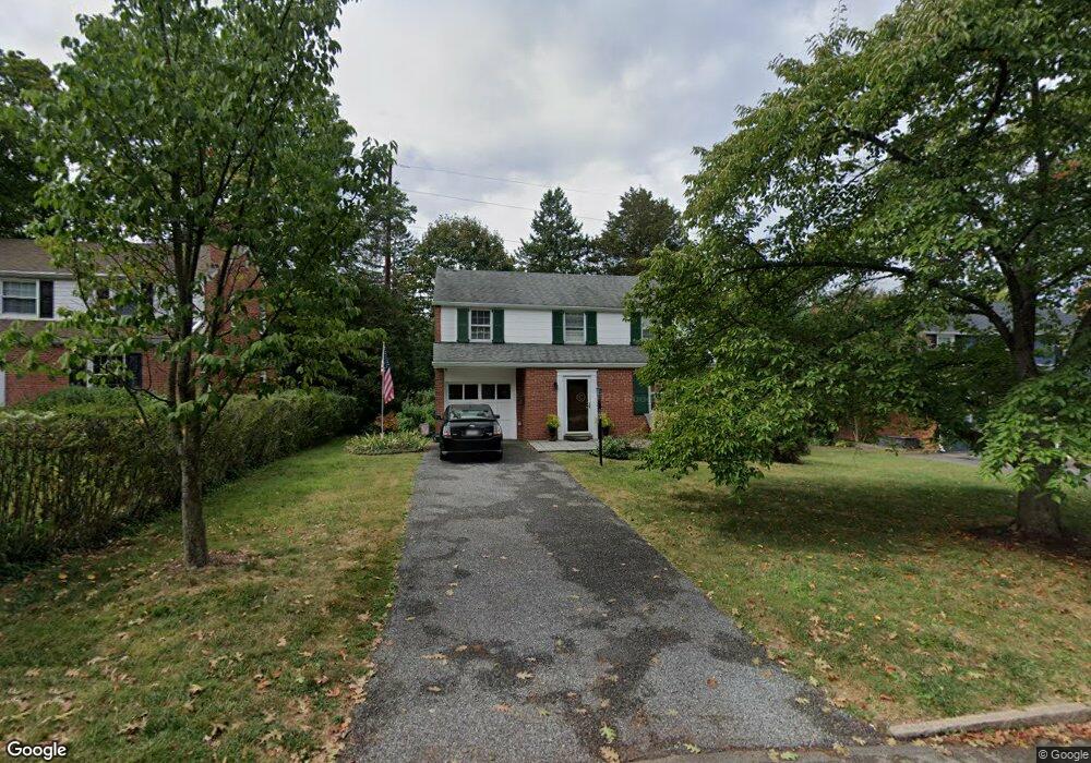 102 Buckingham Dr, Bryn Mawr, PA 19010 - photo 1