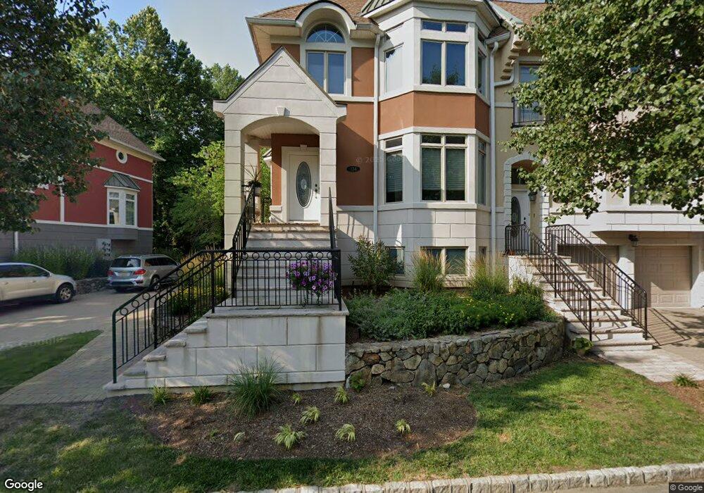 124 Winding Creek, Westwood, NJ 07675 - photo 1