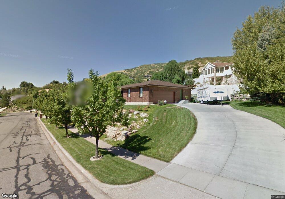 690 Northridge Dr, Bountiful, UT 84010 - photo 1