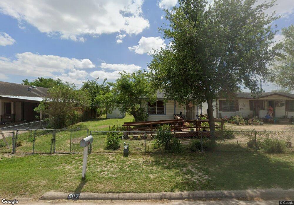 607 Hackberry Ave, San Juan, TX 78589 - photo 1