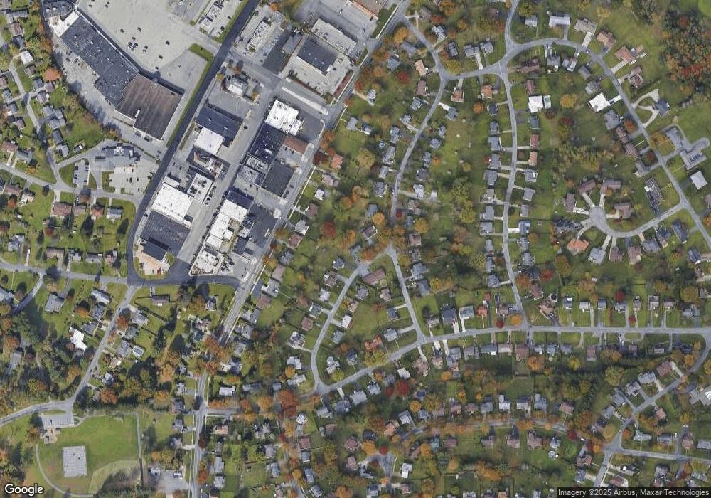 1040 Omar Dr, Johnstown, PA 15905 - photo 1