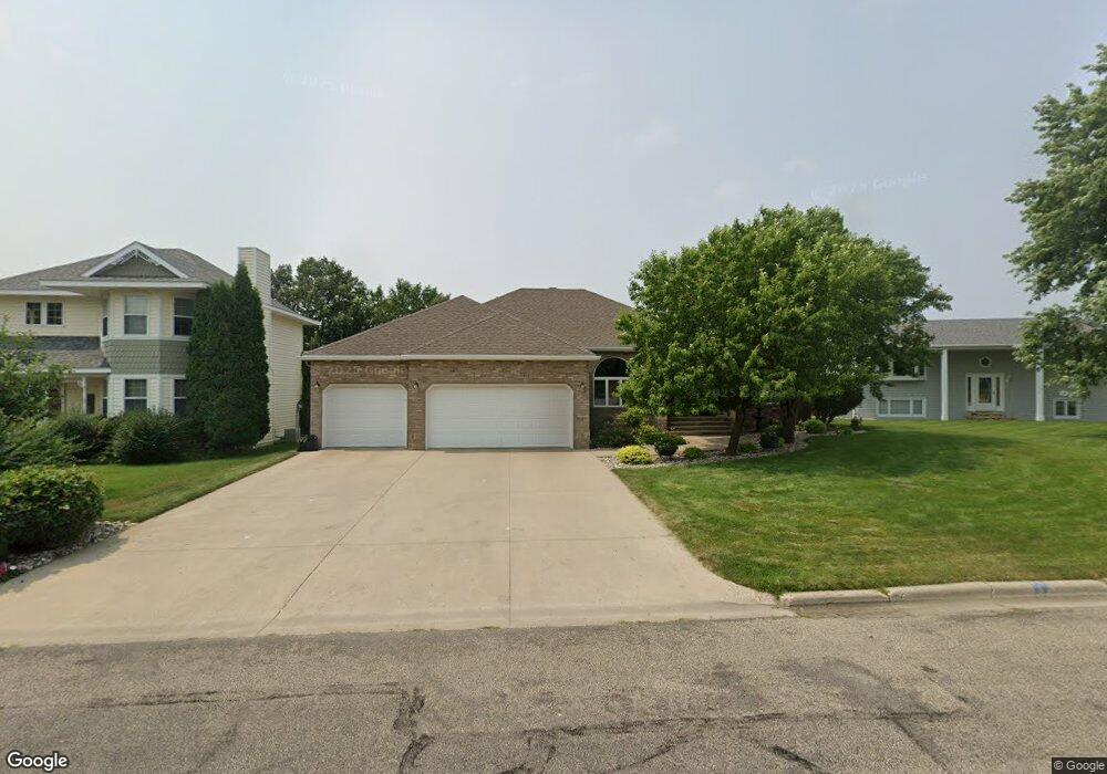 1713 3rd Ave NE, Jamestown, ND 58401 - photo 1