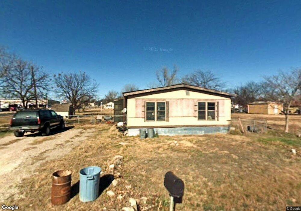 102 Avenue E, Ennis, TX 75119 - photo 1