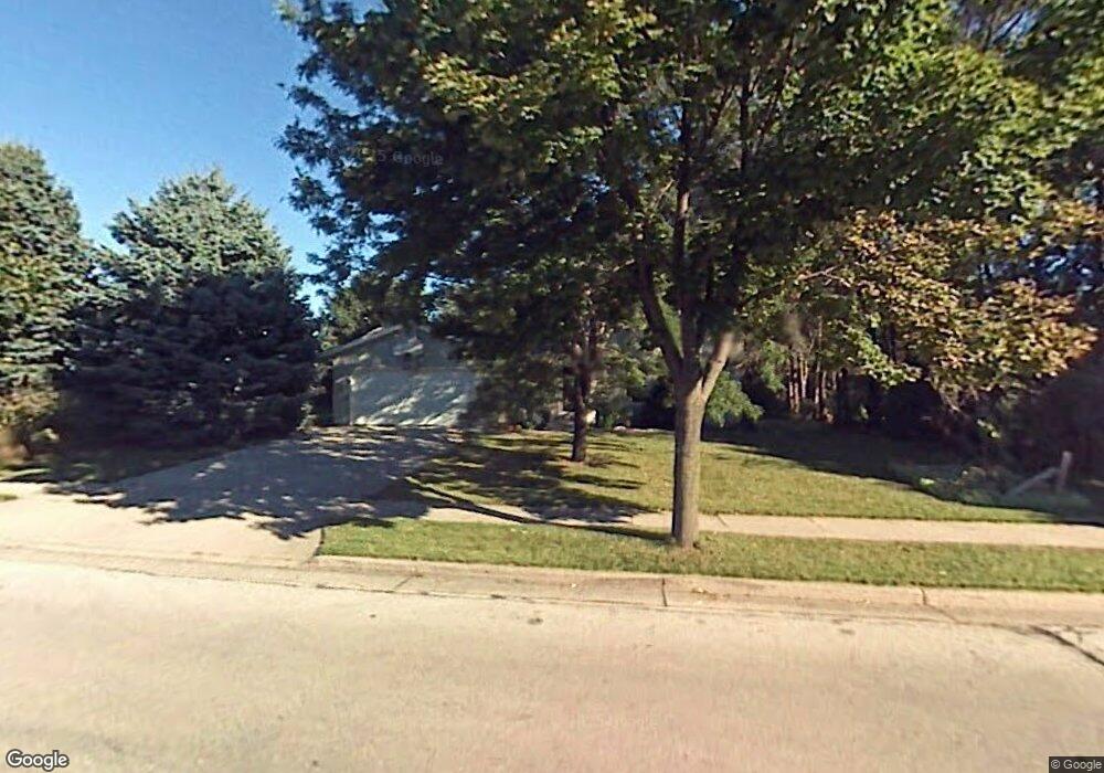 1707 Butler Dr, Waukesha, WI 53186 - photo 1