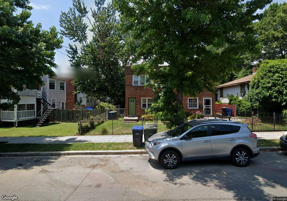 306 44th St NE, Washington, DC 20019 - photo 1