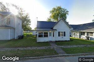216 N Oak St, Redkey, IN 47373