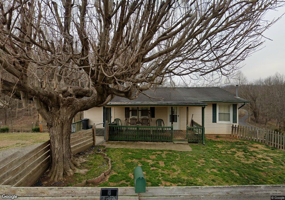 186 Greenlee Rd, Johnson City, TN 37601 - photo 1