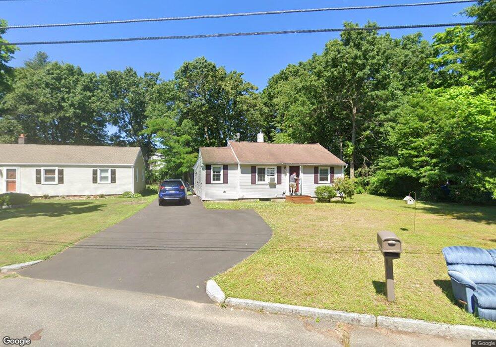 112 Stuart St, Springfield, MA 01119 - photo 1