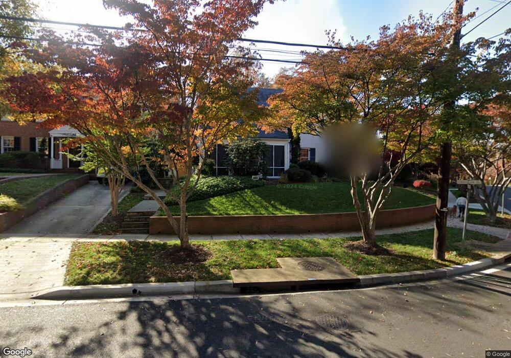 7706 Chatham Rd, Chevy Chase, MD 20815 - photo 1