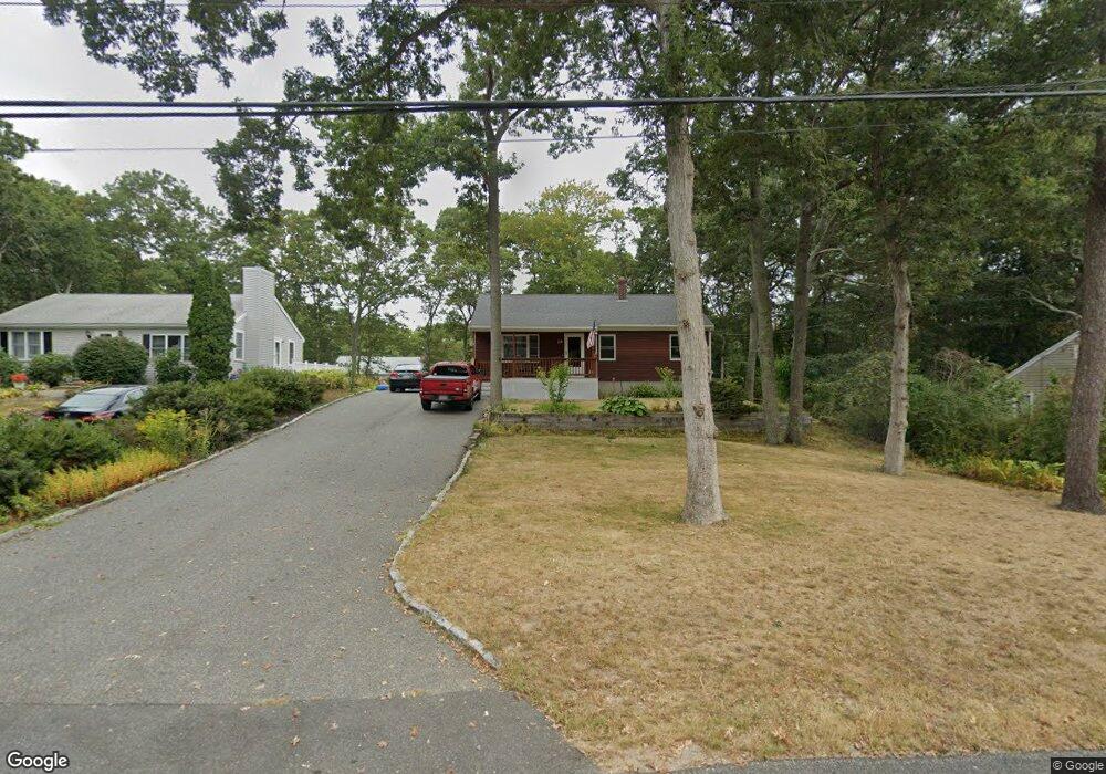 19 Pinecrest Ave, Mashpee, MA 02649 - photo 1