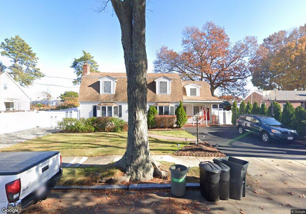 19 Dewitt Rd unit SF, Stoneham, MA 02180 - photo 1